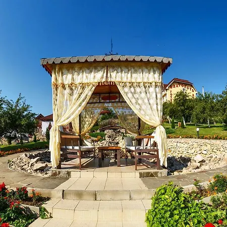благодать Отель 3*