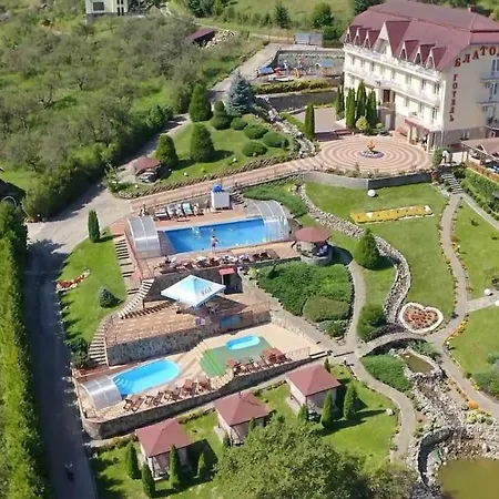 Blagodat Hotel Shaian